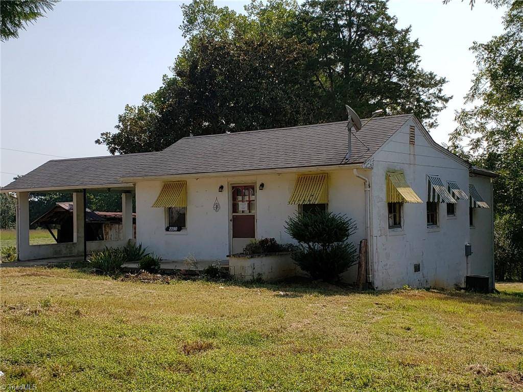 Reidsville, NC 27320,2290 Grooms RD
