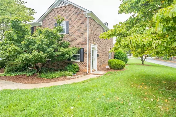 2926 Saint Marks RD, Winston Salem, NC 27103