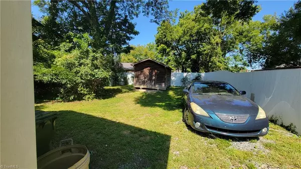 Thomasville, NC 27360,504 Guilford ST E