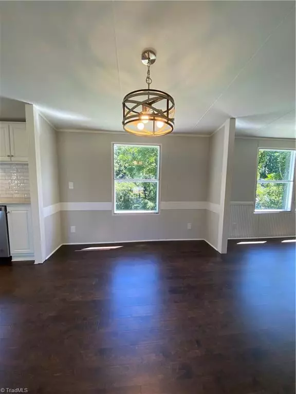 Reidsville, NC 27320,761 NE Market ST