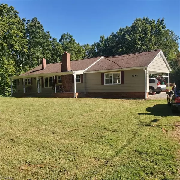 3829 Piney Mountain RD, Walnut Cove, NC 27052