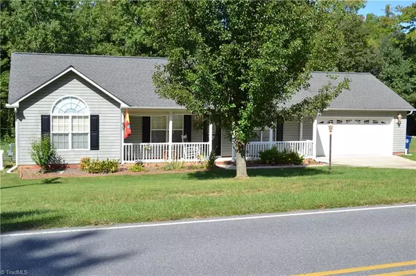 4305 Fox ST, Randleman, NC 27317