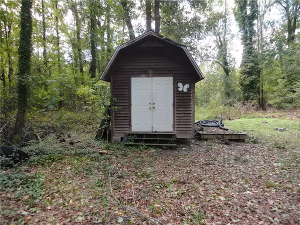 Pleasant Garden, NC 27313,5124 Charlston RD