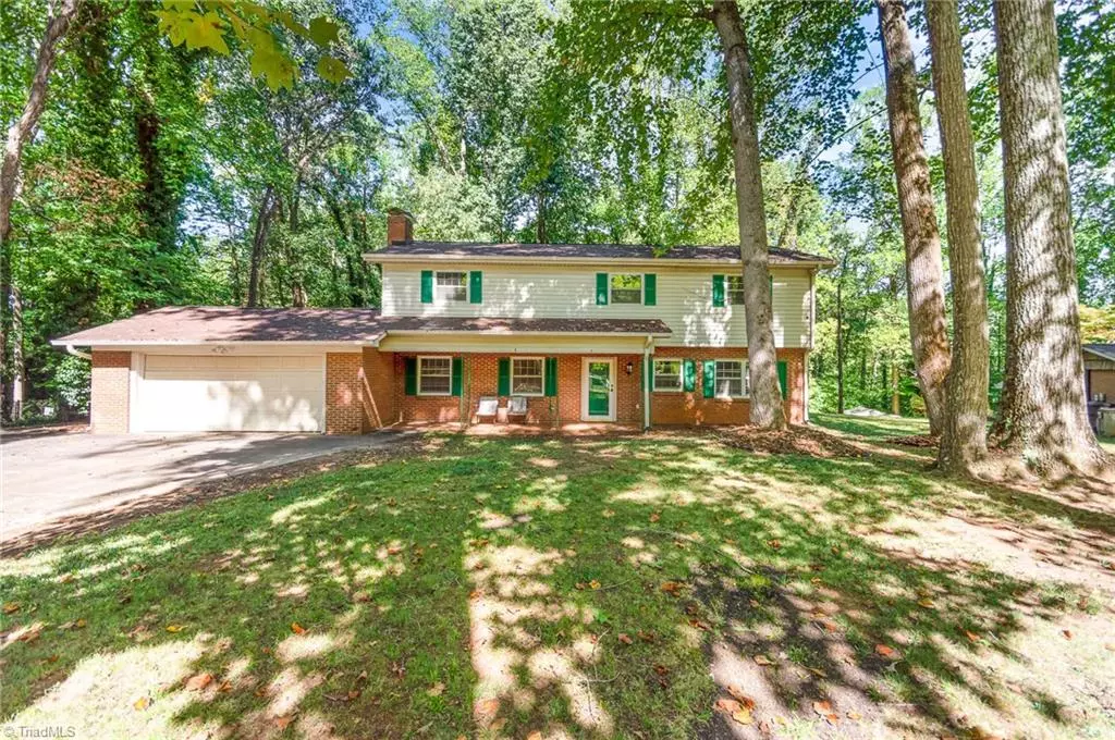 Winston Salem, NC 27127,2821 Brookhill DR