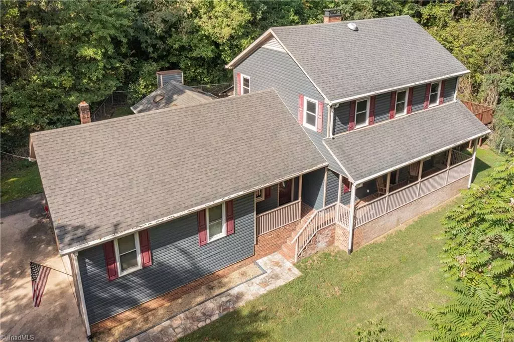 Kernersville, NC 27284,8979 Twin Lake DR