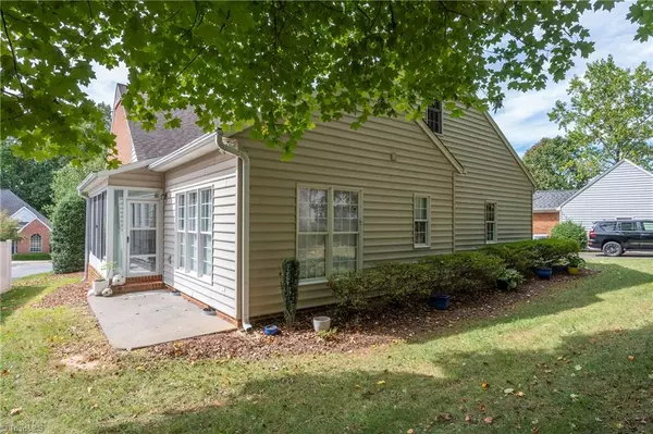 Winston Salem, NC 27104,145 Coventry Park LN