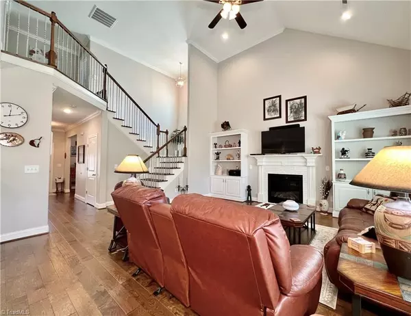 Winston Salem, NC 27104,4912 Sam Meadow CT