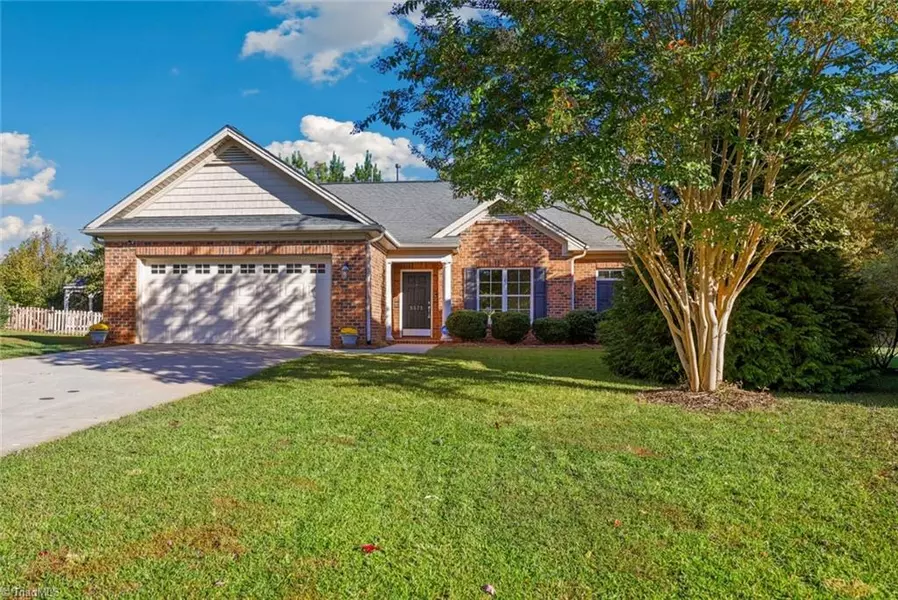 5575 Beaver Pond TRL, Pfafftown, NC 27040