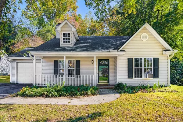 130 Fraizer Creek RD, Winston Salem, NC 27105