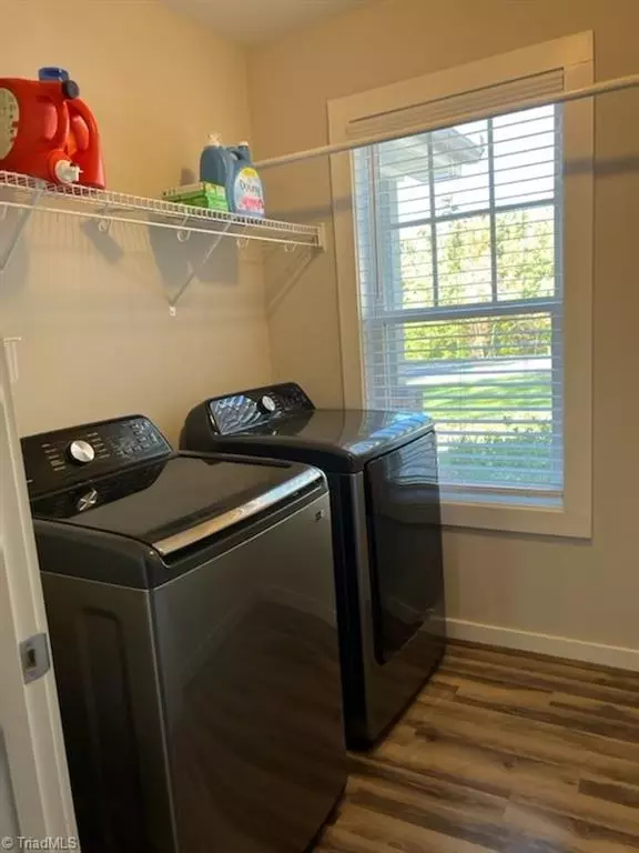 Stoneville, NC 27048,323 Price ST