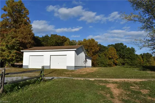 Thurmond, NC 28683,116 Henderson LN