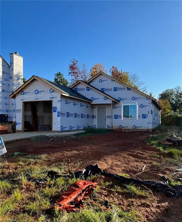 Winston Salem, NC 27105,3989 Applington WAY