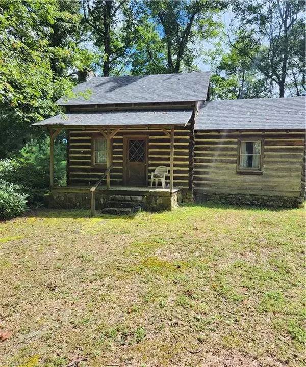 Glade Valley, NC 28623,187 Maple Hill TRL