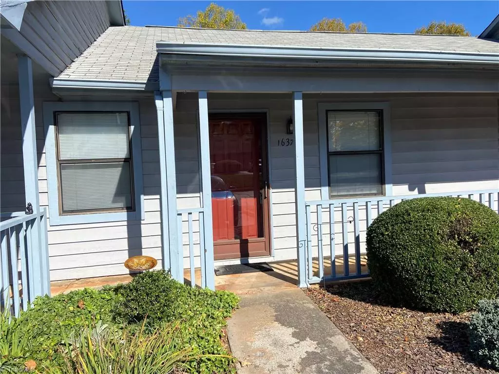 Winston Salem, NC 27127,1637 Windsong CT
