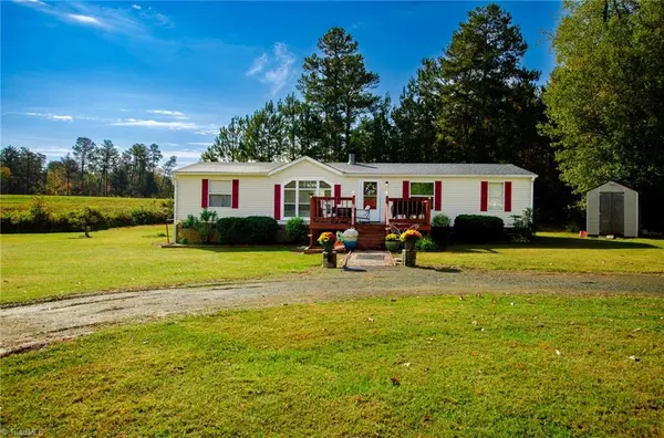 Haw River, NC 27258,5031 Nature LN