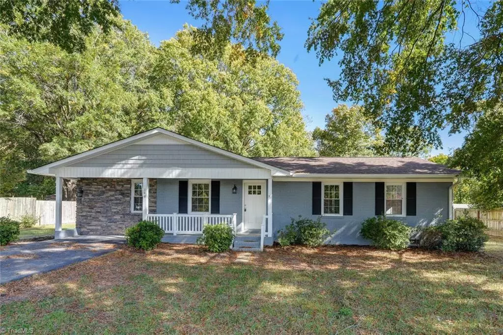 Eden, NC 27288,169 Pine View RD