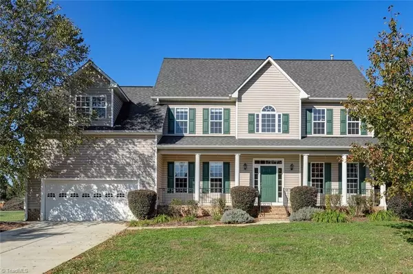 8195 McClanahan DR, Browns Summit, NC 27214