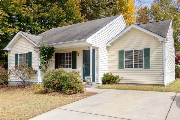 Winston Salem, NC 27103,2655 Stratford Lake RD