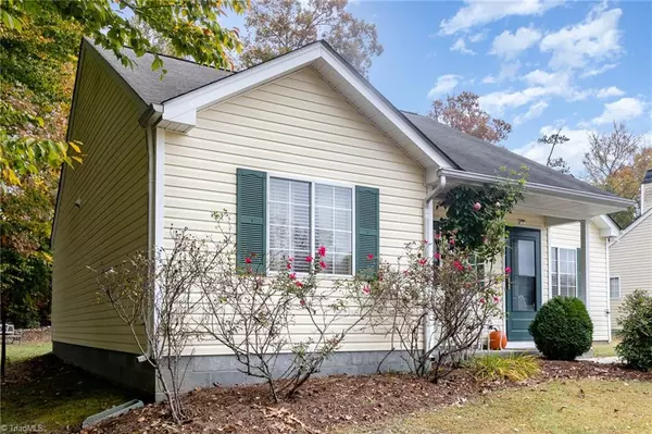 Winston Salem, NC 27103,2655 Stratford Lake RD