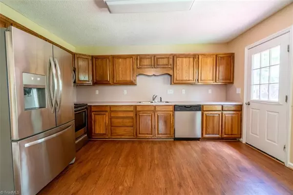 Clemmons, NC 27012,7642 Rolling Oak CT