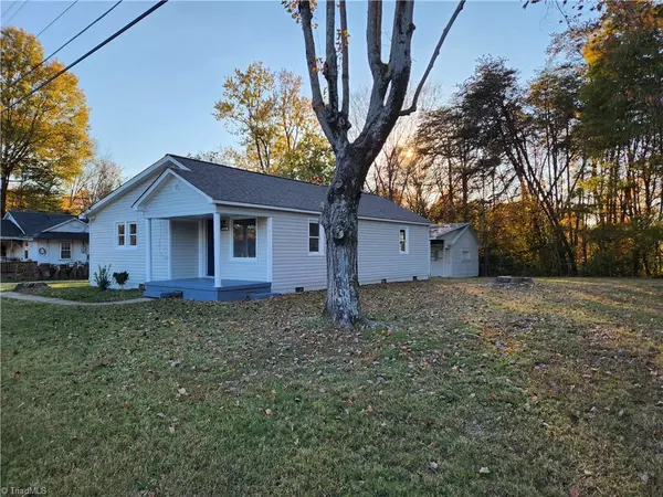 Winston Salem, NC 27107,2316 Huff ST