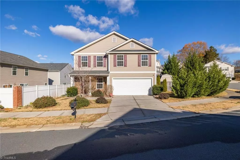 Winston Salem, NC 27107,3855 Williamston Park CT