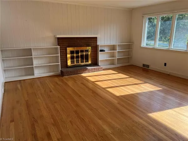 Winston Salem, NC 27127,1821 Fannwood CIR