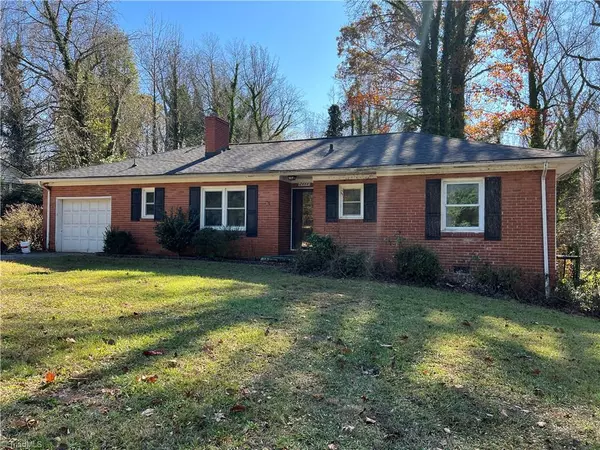 2464 Silas Creek Pkwy,  Winston Salem,  NC 27103
