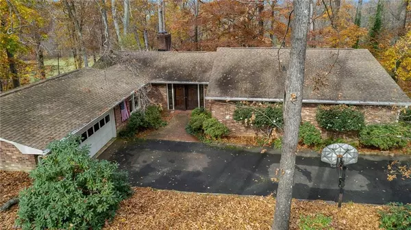 Winston Salem, NC 27106,4966 Leinbach DR