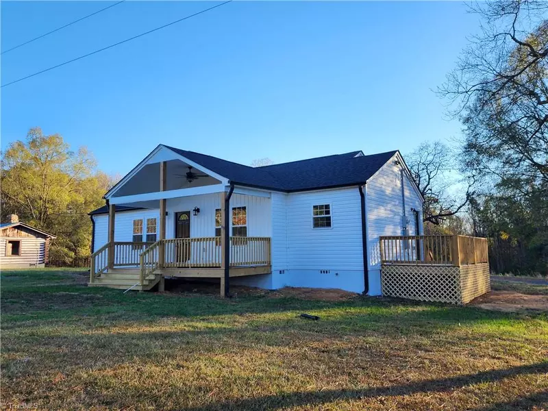 5544 NC Highway 22 42, Ramseur, NC 27316