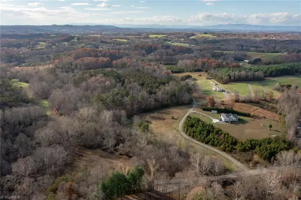 Pilot Mountain, NC 27041,00 Whisper TRL