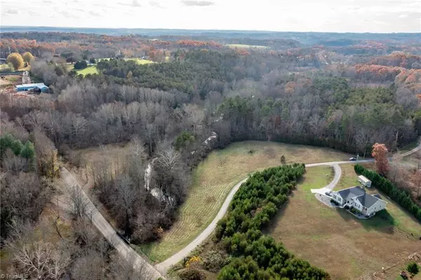 Pilot Mountain, NC 27041,00 Whisper TRL