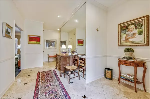 Winston Salem, NC 27104,1220 Kent Place LN