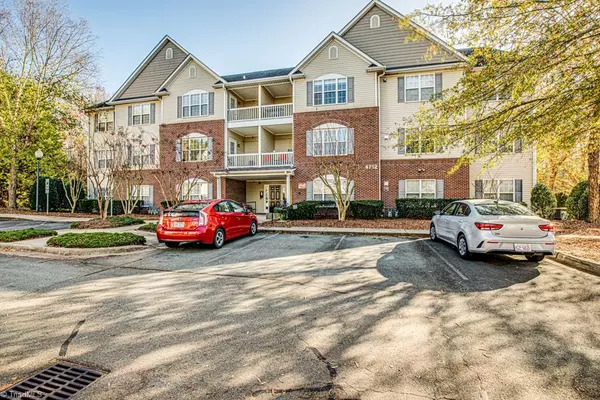 4712 Brighton Park DR #2B, Winston Salem, NC 27103