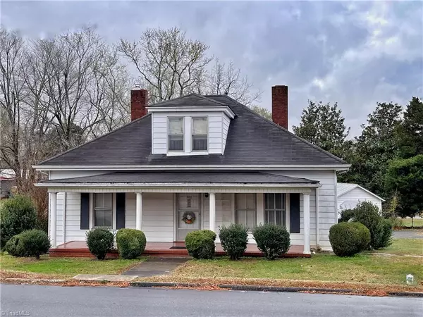 Stoneville, NC 27048,402 E Main ST