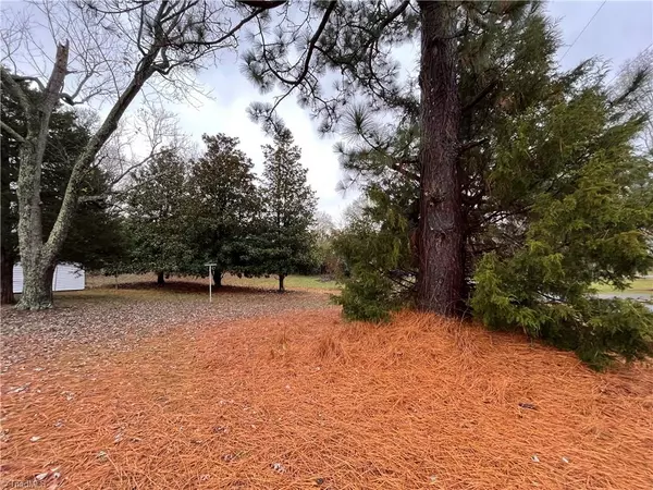 Stoneville, NC 27048,400 E Main ST