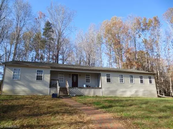 204 Haynes RD, Summerfield, NC 27358