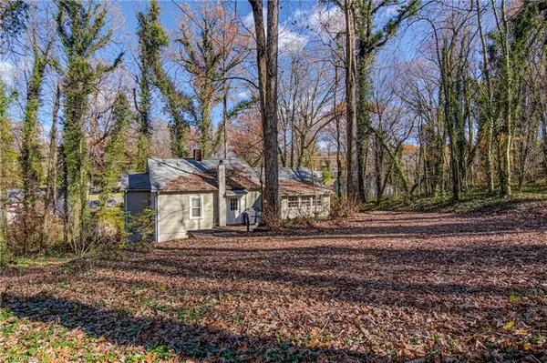 Winston Salem, NC 27105,4758 Cherry ST