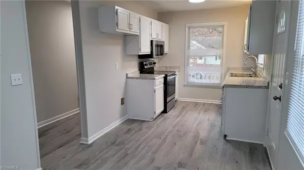 Winston Salem, NC 27105,1525 Claremont AVE