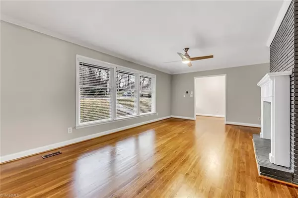 Winston Salem, NC 27103,4843 Hawkwood TRL