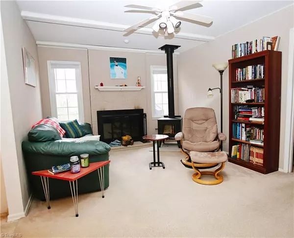 Burlington, NC 27217,712 Cottage PL