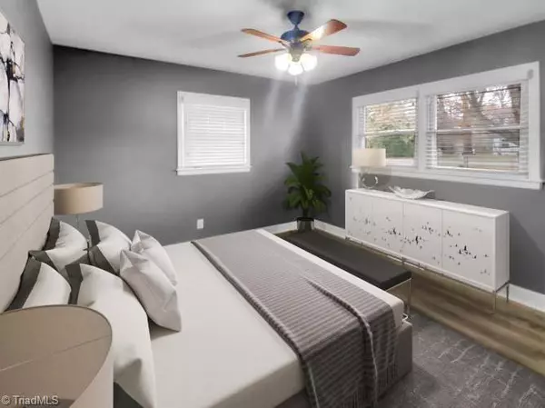 Burlington, NC 27215,304 Collinwood DR