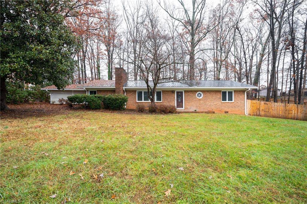 100 Valley DR, High Point, NC 27260