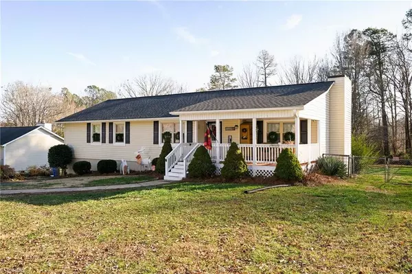 Winston Salem, NC 27127,375 Lori LN