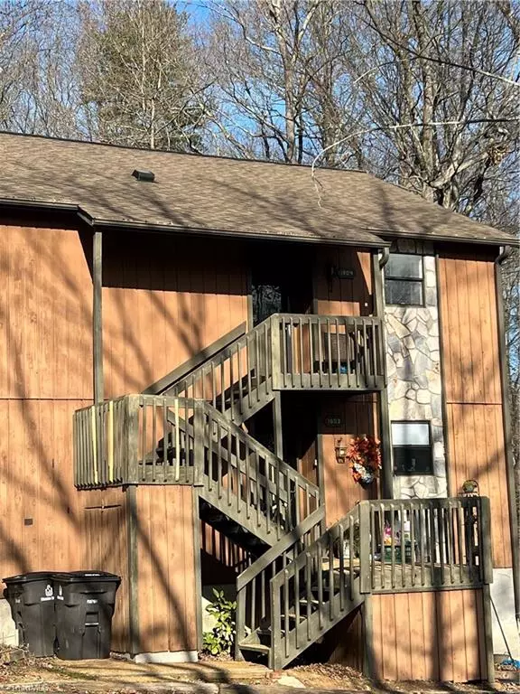 1804 Aspen WAY, Winston Salem, NC 27106