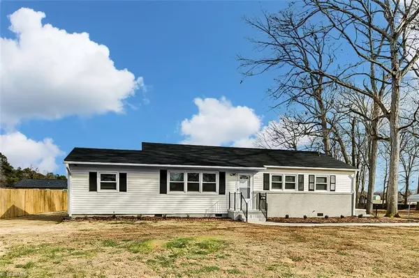 5896 US Highway 311, Sophia, NC 27350