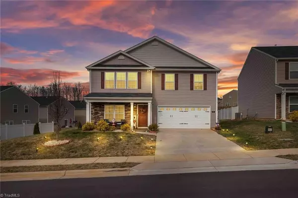 103 Saddlehorse LN, Greensboro, NC 27405