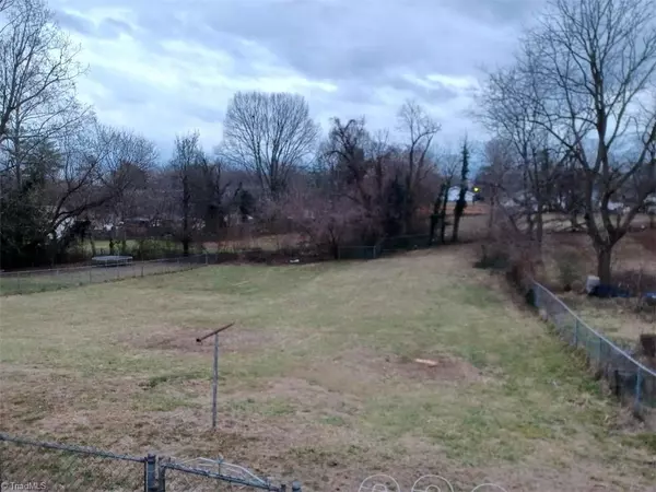 Winston Salem, NC 27104,1622 Vogler ST