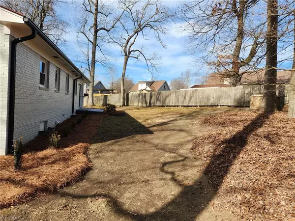 Archdale, NC 27263,4000 Knollwood DR