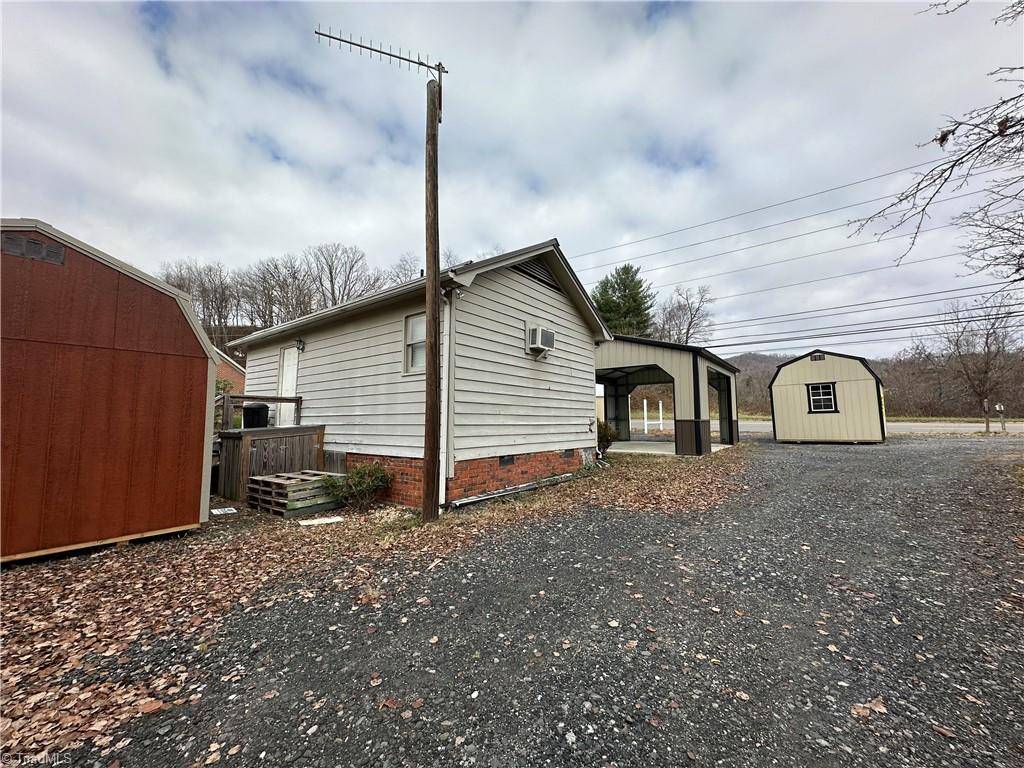 Jefferson, NC 28640,1260 US Highway 221